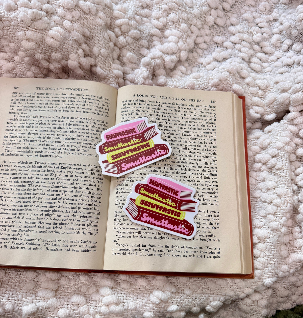 Smuttastic Book Fair Sticker