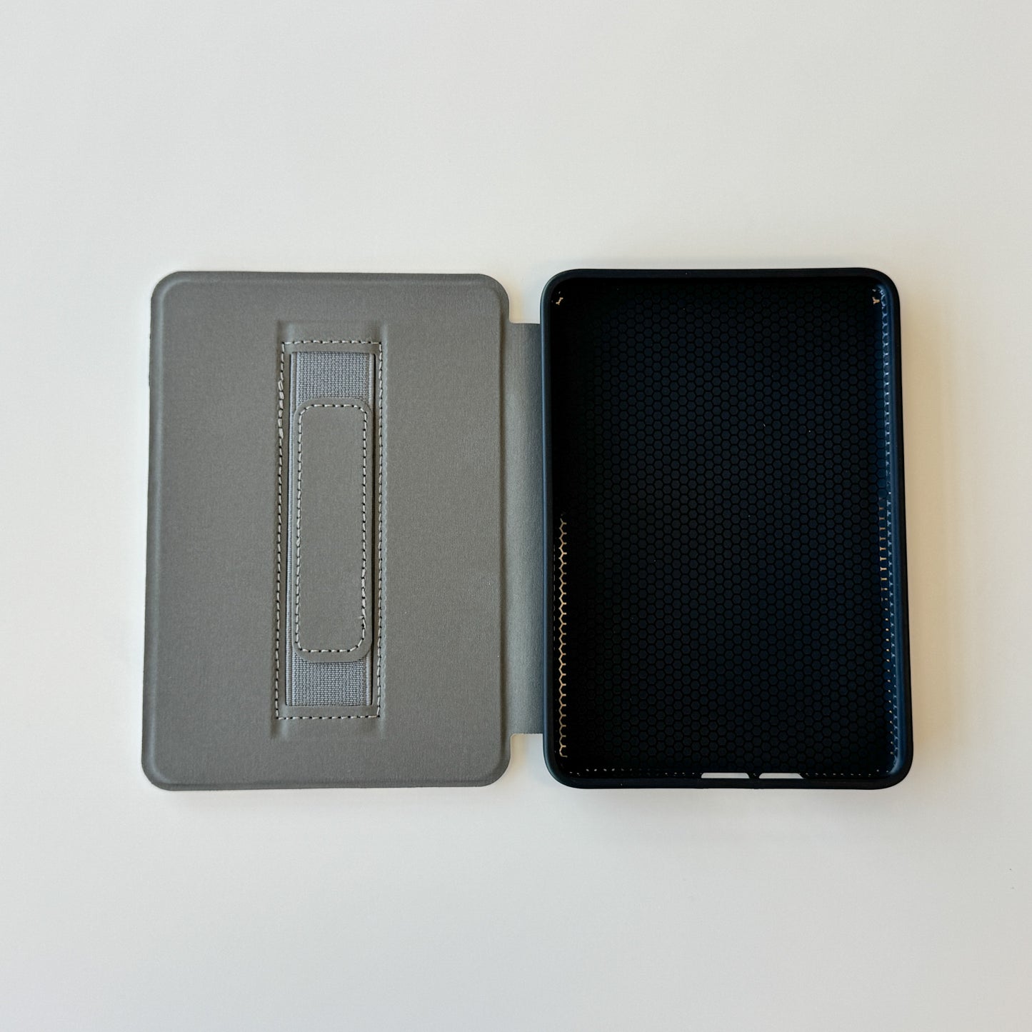 Frosted & Filthy Kindle Case