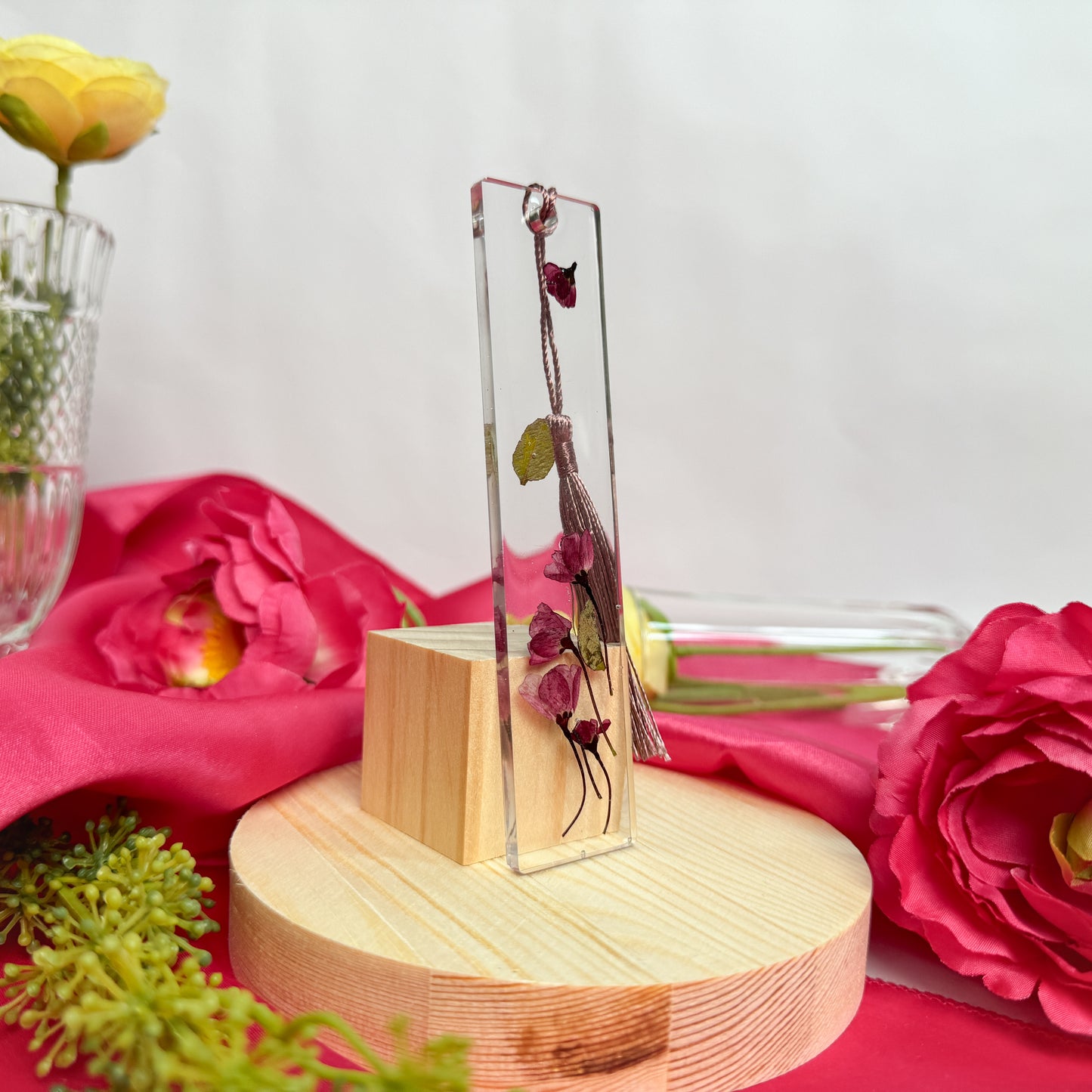 Rosa Resin Bookmark