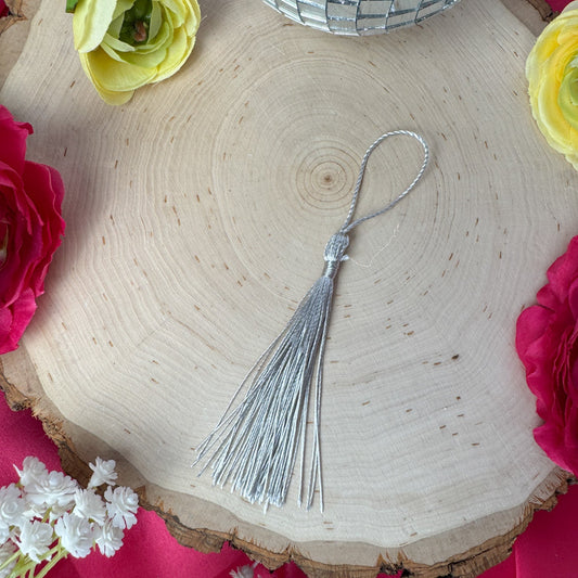 Silver Tassel