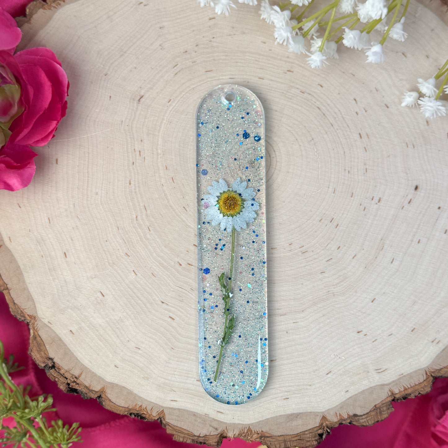 Luna Blue Daisy Resin Bookmark