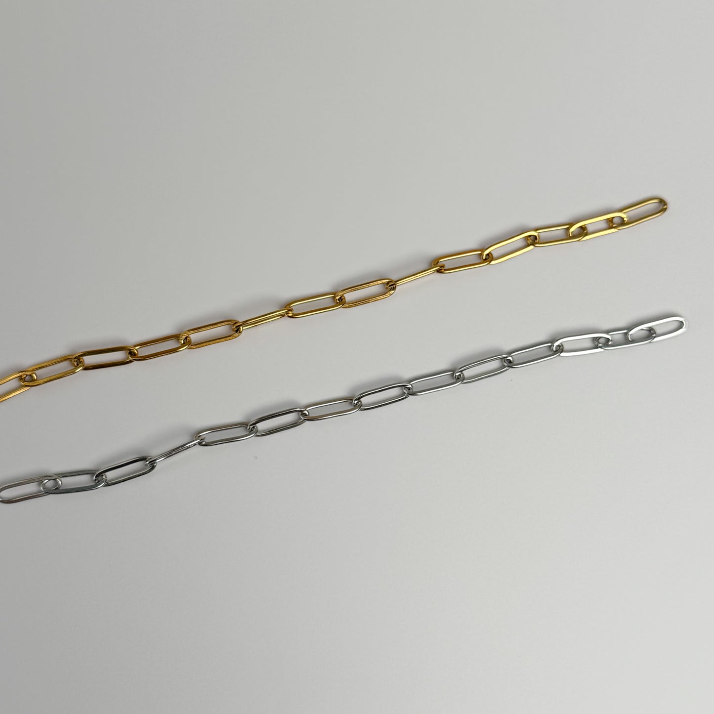 Paperclip Chain