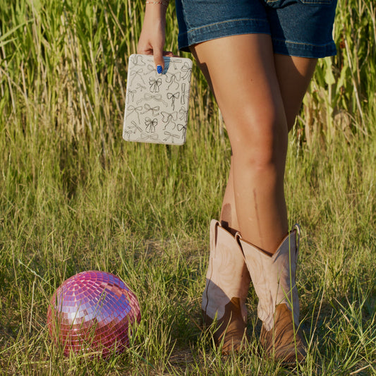 Tied Up In Chapters Kindle Case